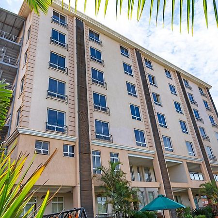 Three Steers Hotel Meru 외부 사진