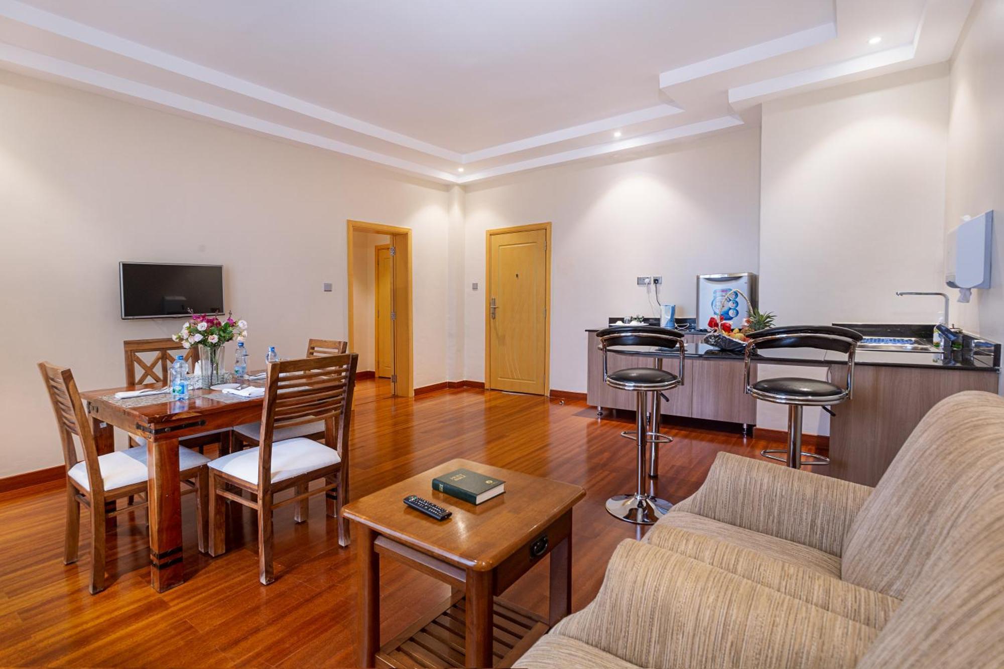 Three Steers Hotel 메루 외부 사진