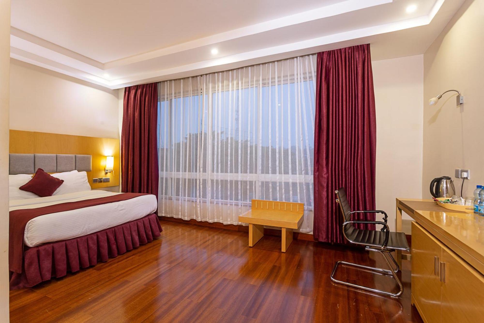 Three Steers Hotel 메루 외부 사진