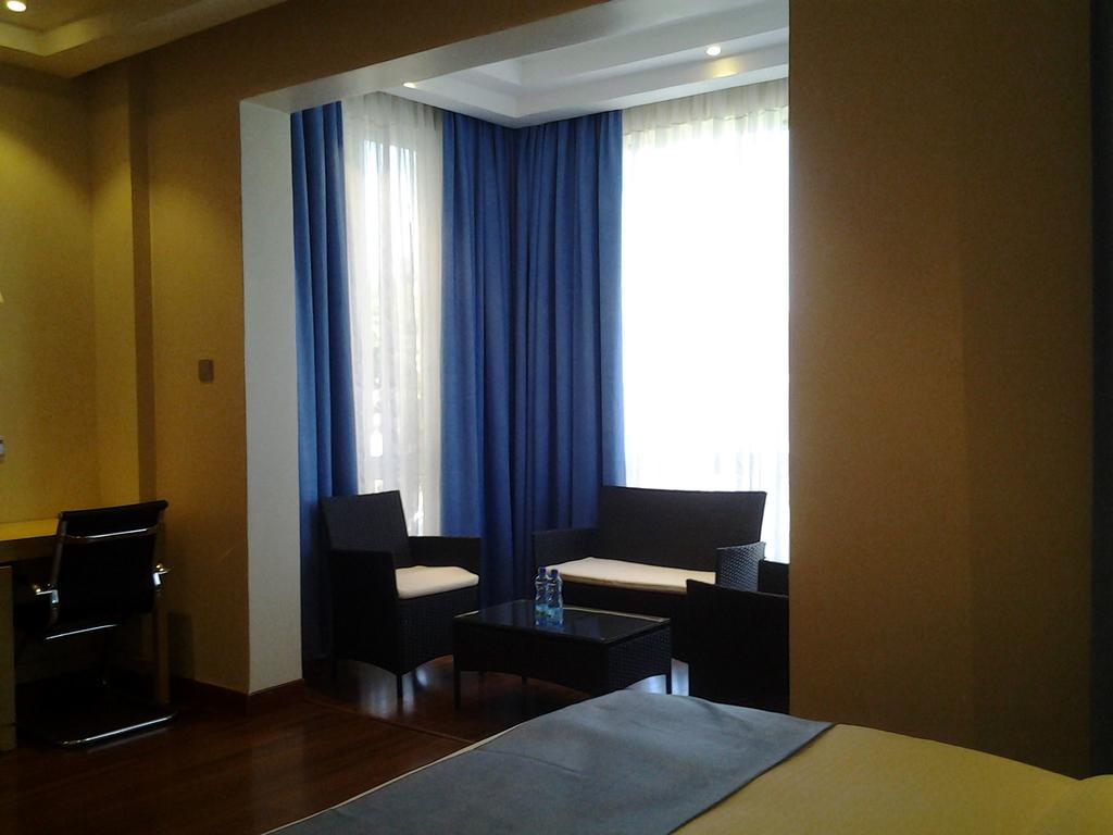 Three Steers Hotel 메루 외부 사진